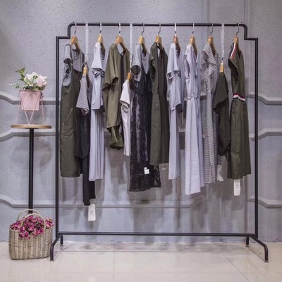 深圳外貿尾貨服裝批發市場在哪里迪思蘭柏品牌服裝怎么進貨