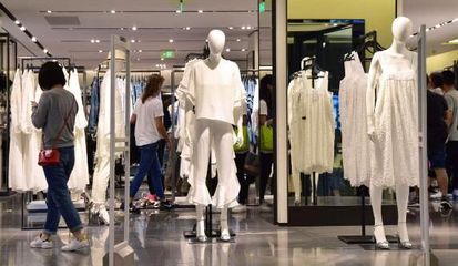 選擇服裝商品進銷存軟件，解決輔料銷售行業痛點